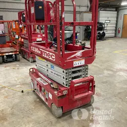 2017 MEC 1330SE Scissor Lift