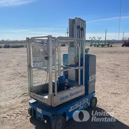 2016 Genie GR-20 Self-Propelled One-Person Lift
