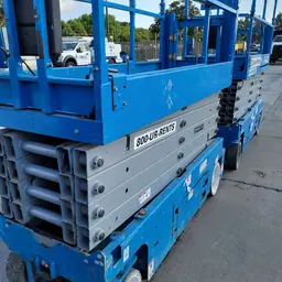 2017 Genie GS-3232 Scissor Lift