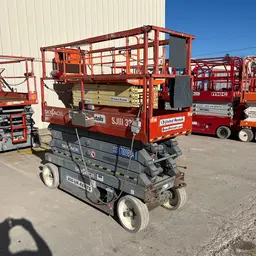 2015 Skyjack SJIII3226 Scissor Lift