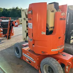 2016 JLG E300AJP Articulating Boom Lift