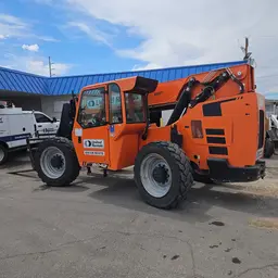 2018 SKYTRAK 8042 Forklift