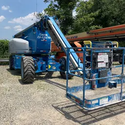 2016 Genie ZX-135 Articulating Boom Lift