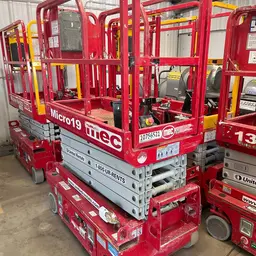 2018 MEC MICRO 19 Scissor Lift
