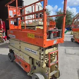 2017 JLG 2632ES Scissor Lift