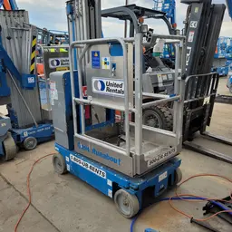2017 Genie GR-20 Self-Propelled One-Person Lift