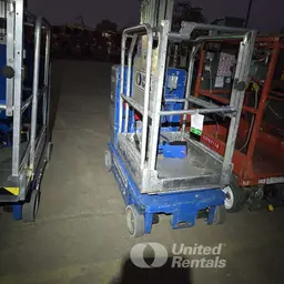 2016 Genie GR-20 Self-Propelled One-Person Lift