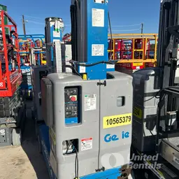 2017 Genie GR-20 Self-Propelled One-Person Lift