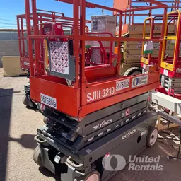 2018 Skyjack SJIII3219 Scissor Lift