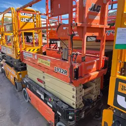 2018 JLG 1932R Scissor Lift