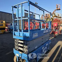 2017 Genie GS-2632 Scissor Lift