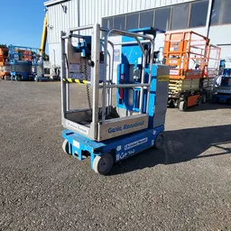 2018 Genie GR-15 Self-Propelled One-Person Lift