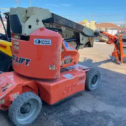 2014 JLG E400AJPN Articulating Boom Lift