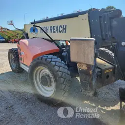 2016 JLG 1055 Forklift