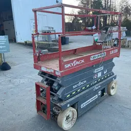 2017 Skyjack SJIII3226 Scissor Lift