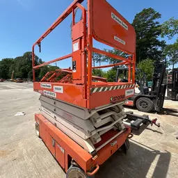 2017 Snorkel S4732E Scissor Lift