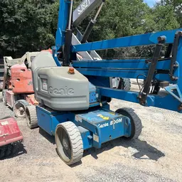 2015 Genie Z-40/23N RJ Articulating Boom Lift