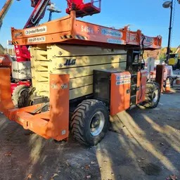 2017 JLG 530LRT Rough Terrain Scissor Lift