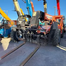 2017 SKYTRAK 10054 Forklift
