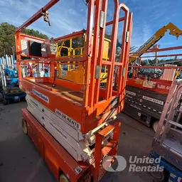 2020 Snorkel S3226E Scissor Lift
