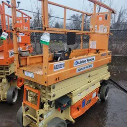 2017 JLG 2032ES Scissor Lift