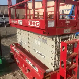 2017 MEC 4046SE Scissor Lift