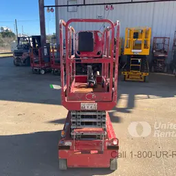 2019 MEC MICRO 19 Scissor Lift