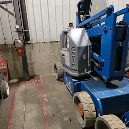 2014 Genie Z-34/22N Articulating Boom Lift
