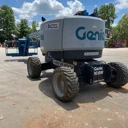 2016 Genie Z-62/40J Articulating Boom Lift