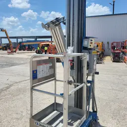 2018 Genie AWP-40SDC Pusharound Lift
