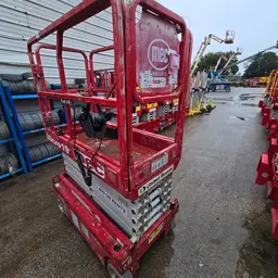 2018 MEC MICRO 19 Scissor Lift