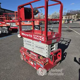 2018 MEC MICRO 19 Scissor Lift