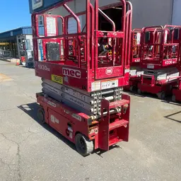 2017 MEC 1930SE Scissor Lift
