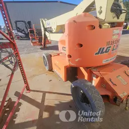 2015 JLG E450AJ Articulating Boom Lift