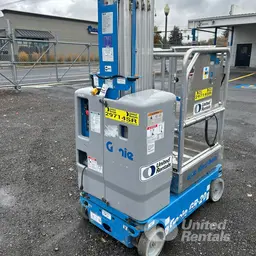 2020 Genie GR-20 Self-Propelled One-Person Lift