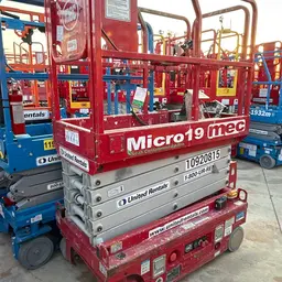 2019 MEC MICRO 19 Scissor Lift