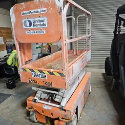 2017 Snorkel S3219E Scissor Lift