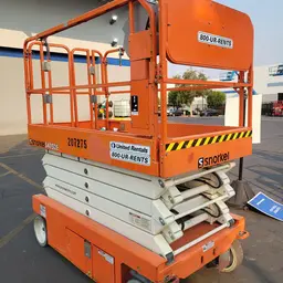 2018 Snorkel S4732E Scissor Lift