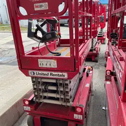 2018 MEC 1330SE Scissor Lift