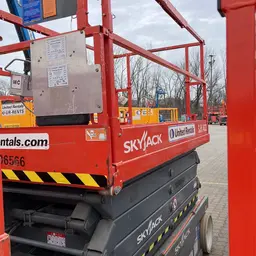 2016 Skyjack SJIII4632 Scissor Lift