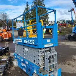 2017 Genie GS-3232 Scissor Lift