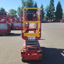 2018 MEC MICRO 19 Scissor Lift