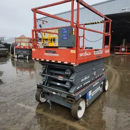 2017 Skyjack SJIII4632 Scissor Lift