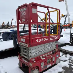 2019 MEC 1330SE Scissor Lift