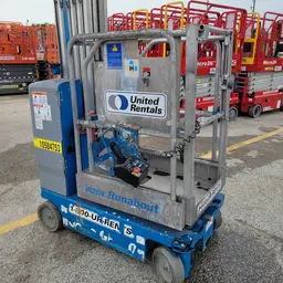 2017 Genie GR-20 Self-Propelled One-Person Lift