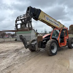 2017 JLG 1055 Forklift