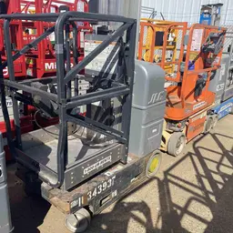 2015 JLG 20MVL Self-Propelled One-Person Lift