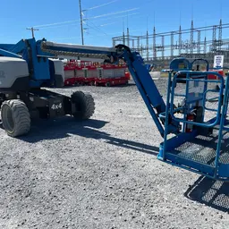 2016 Genie Z-60/37FE Articulating Boom Lift