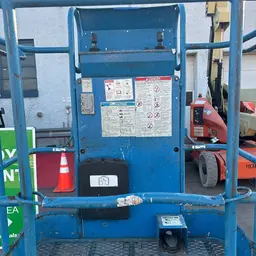 2012 Genie Z-40/23N RJ Articulating Boom Lift