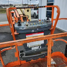 2016 JLG E450AJ Articulating Boom Lift